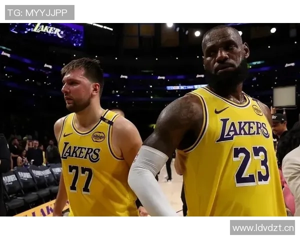 湖人记者暗示球队瞄准高顺位选秀